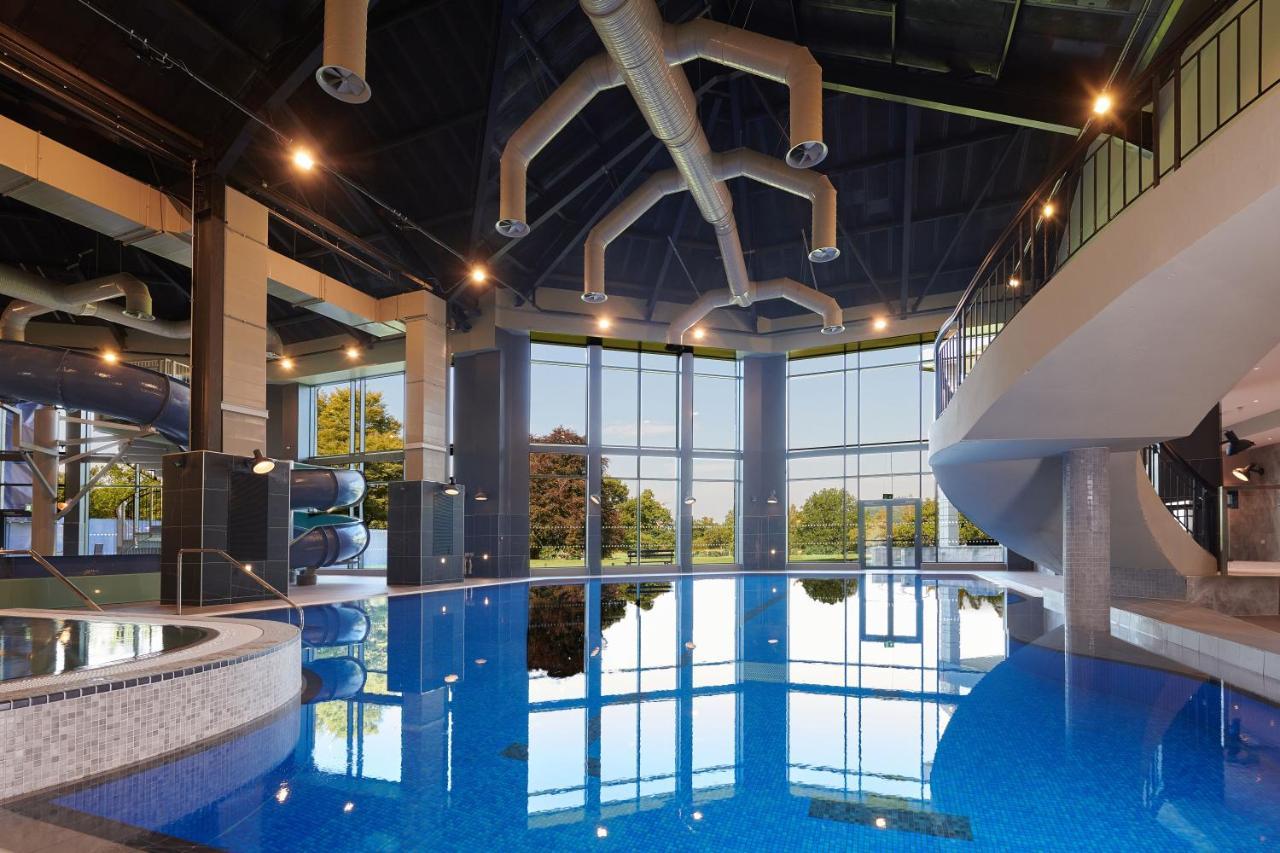Cameron House On Loch Lomond Alexandria Extérieur photo The interior of the pool