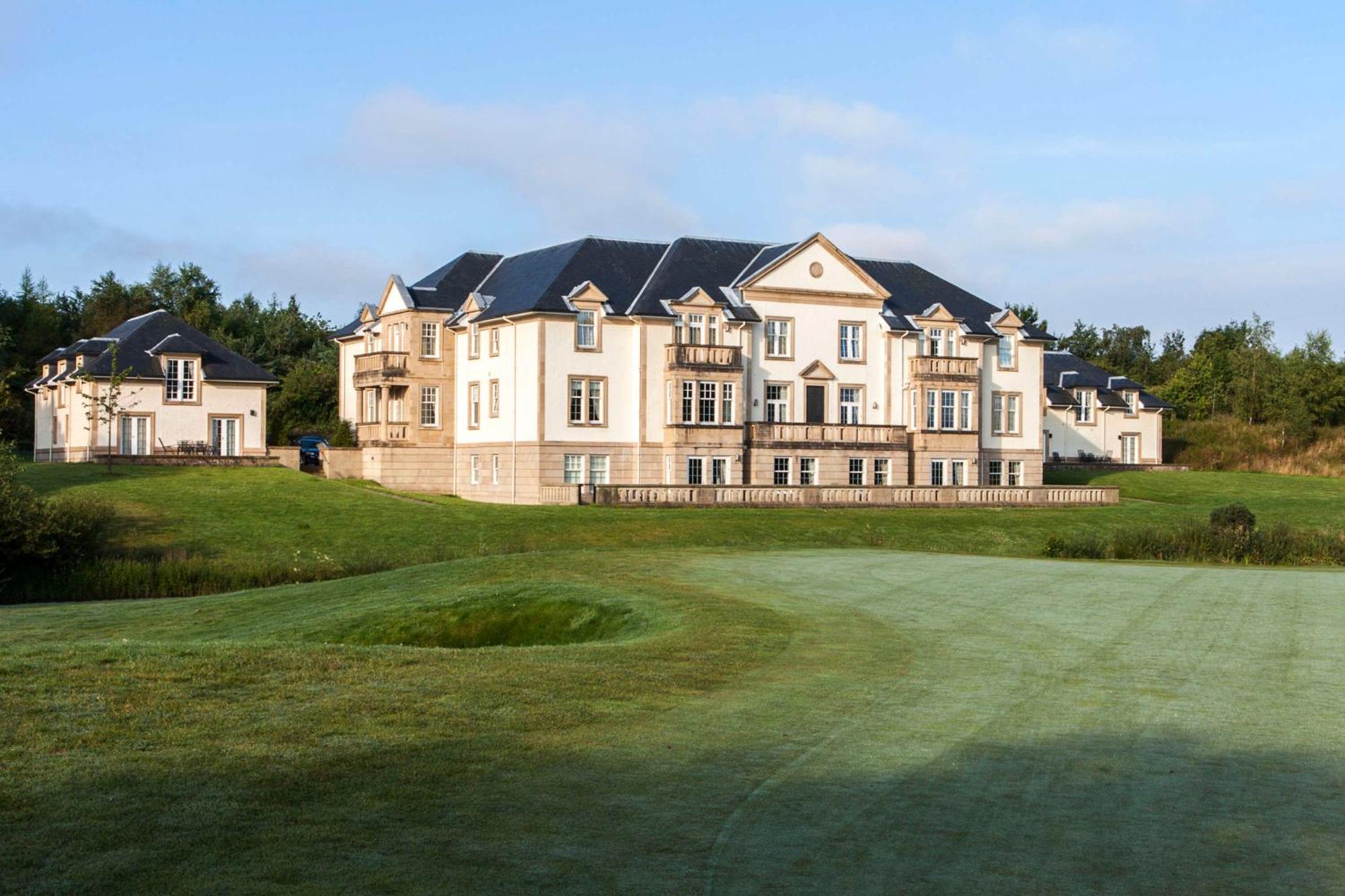 Cameron House On Loch Lomond Alexandria Extérieur photo The clubhouse at the 2007 Open Championship
