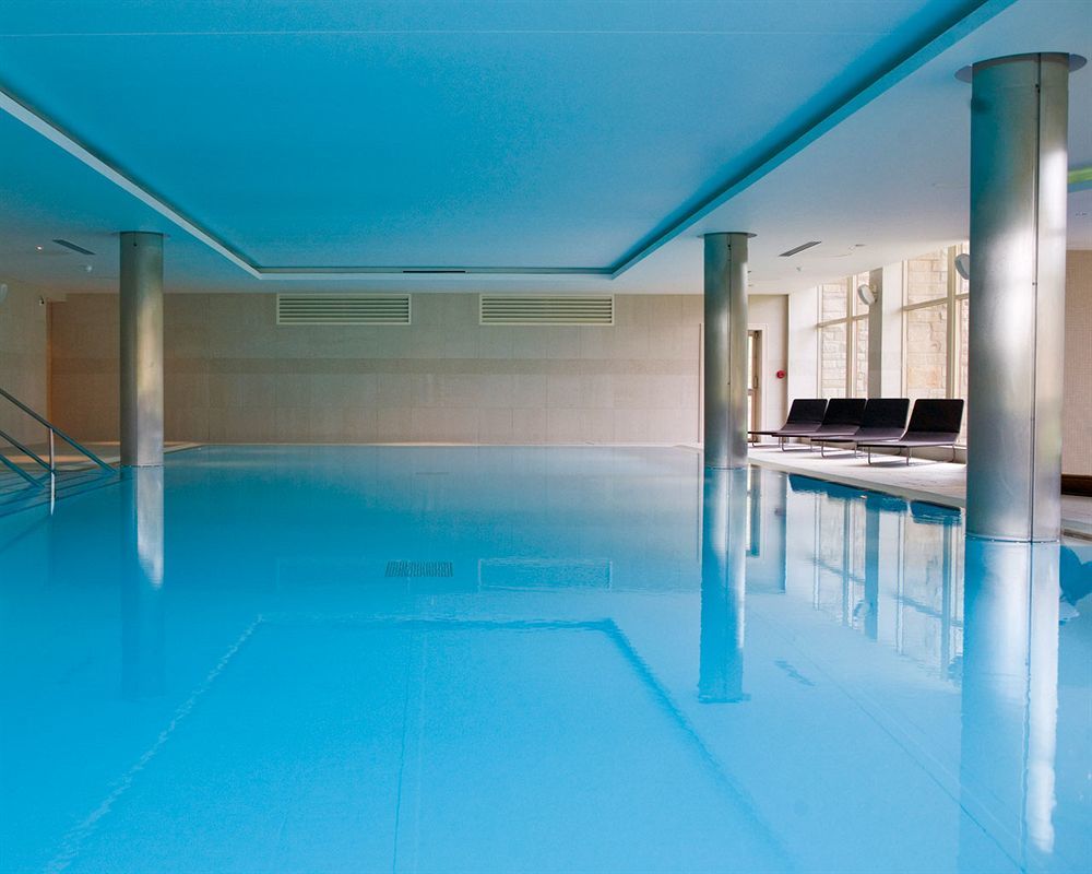 Cameron House On Loch Lomond Alexandria Extérieur photo The swimming pool at The Dorchester